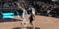 🏀NBA战报：莫兰特22+10 马尔卡宁空砍35分 灰熊126-124爵士