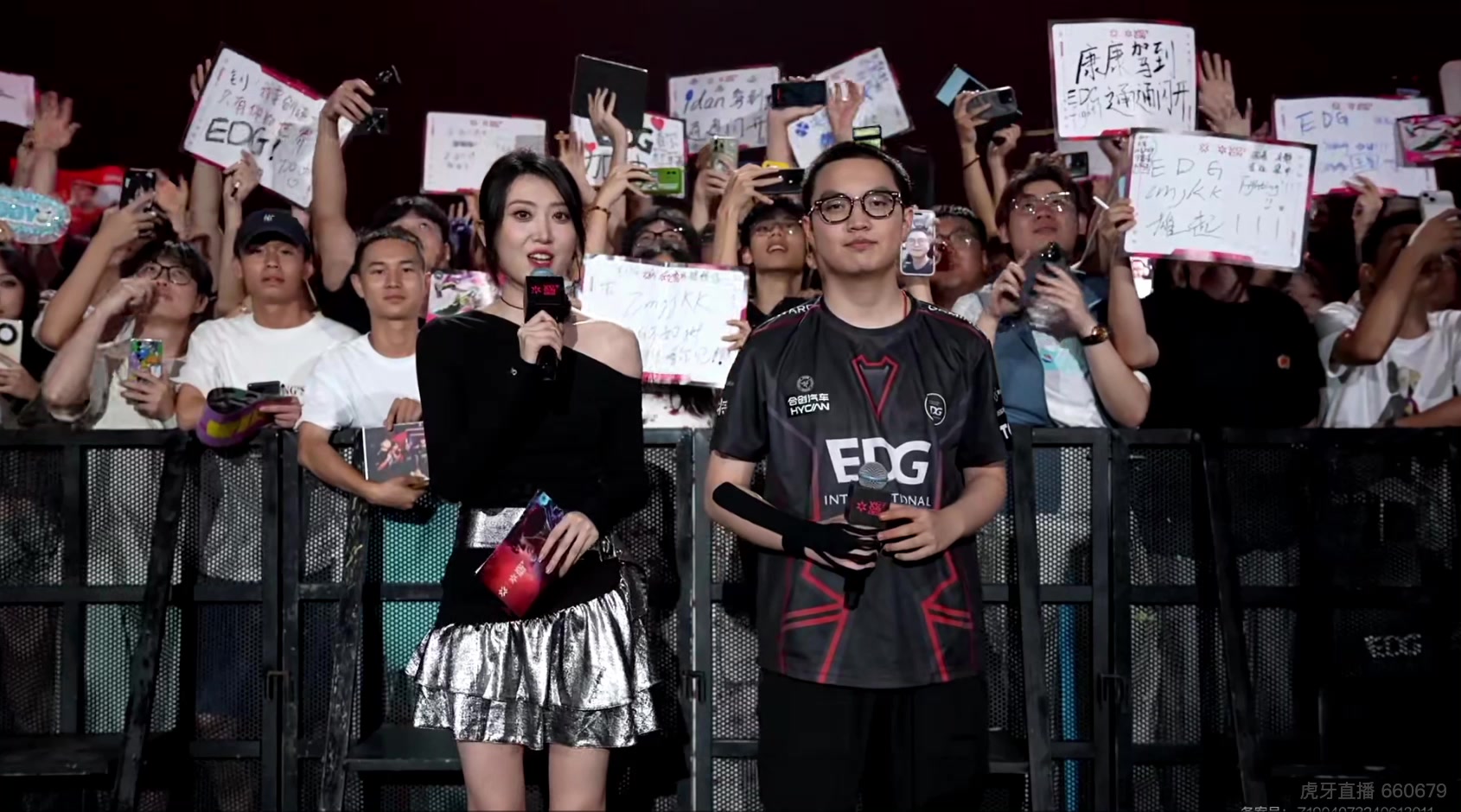 ZmjjKK：暮蝶可以让zz很灵活去使用，我无条件支持公主明天胜利
